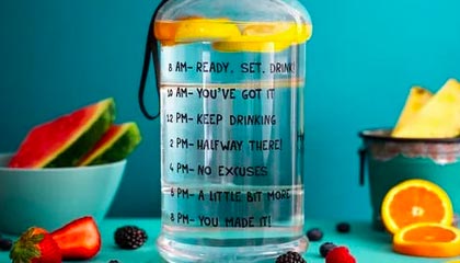 开云体育_ 专业游泳选手的训练秘籍与饮食原则，游泳运动员开肩