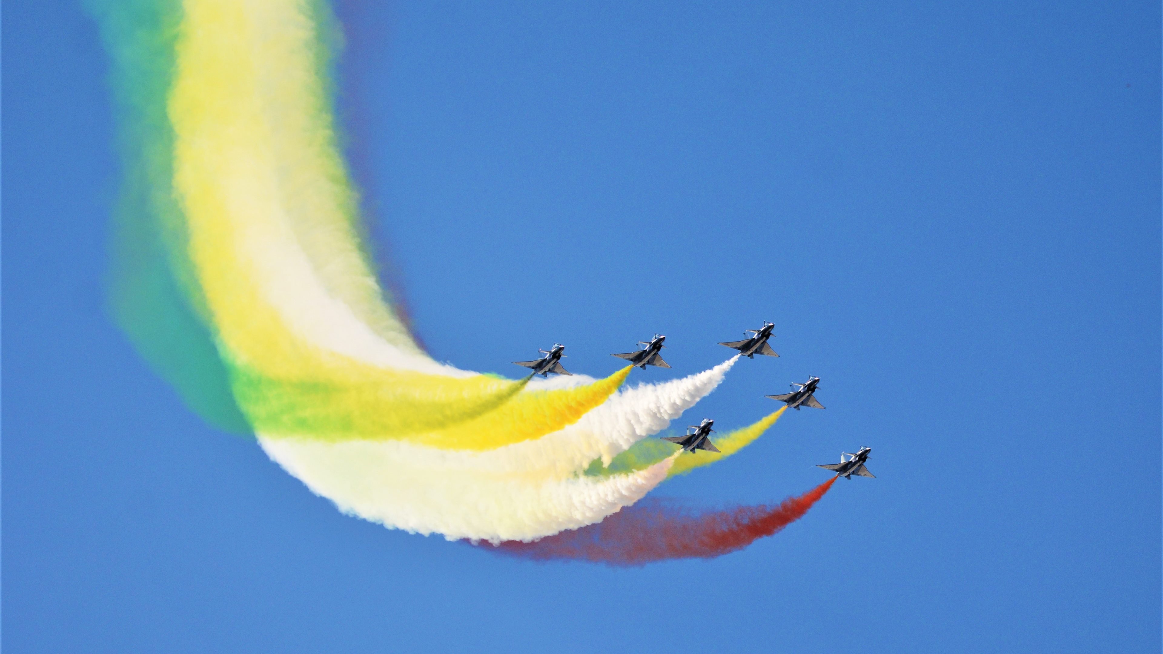 球场“铜墙铁壁”：最难攻破的冠军防守阵容