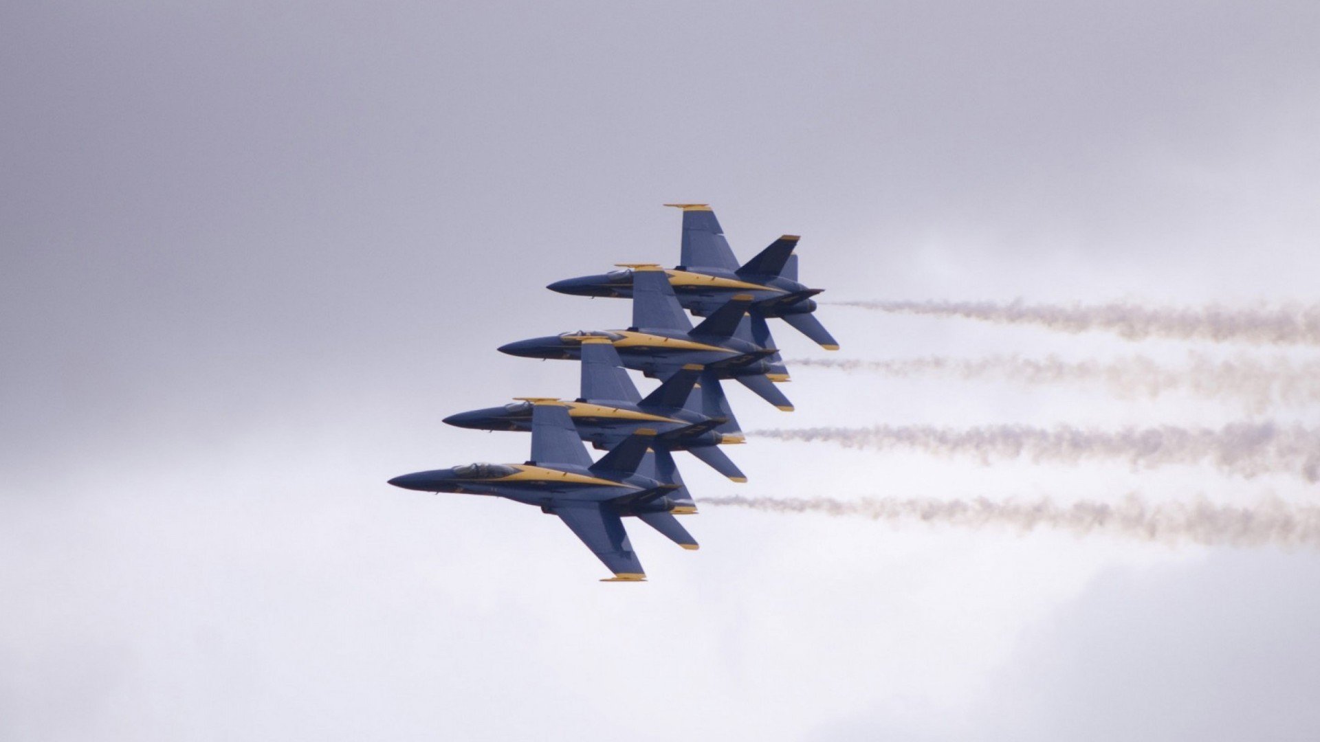 “2025世界游泳锦标赛:谁能突破极限,斩获金牌?”