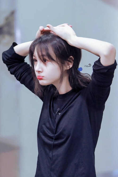 新赛季揭幕战即将打响，豪强对决抢眼